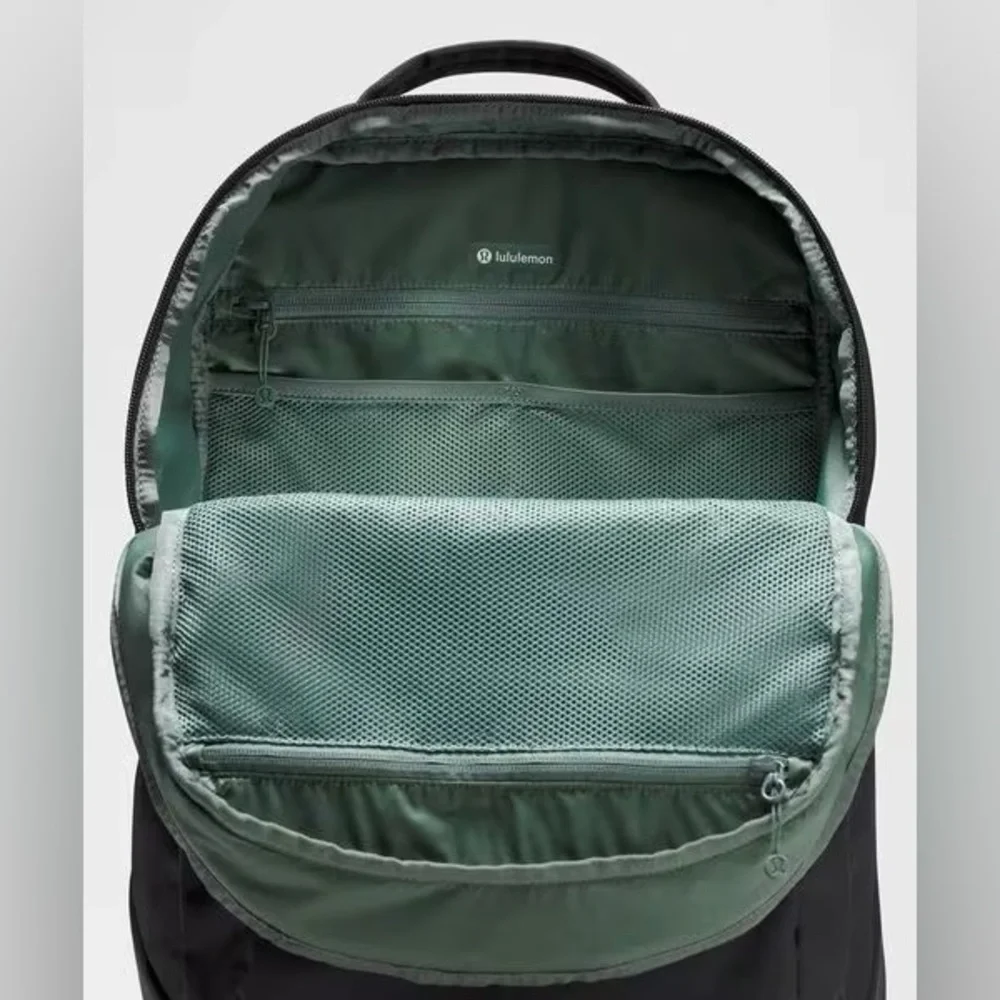 lululemon athletica Black Men's Backpack